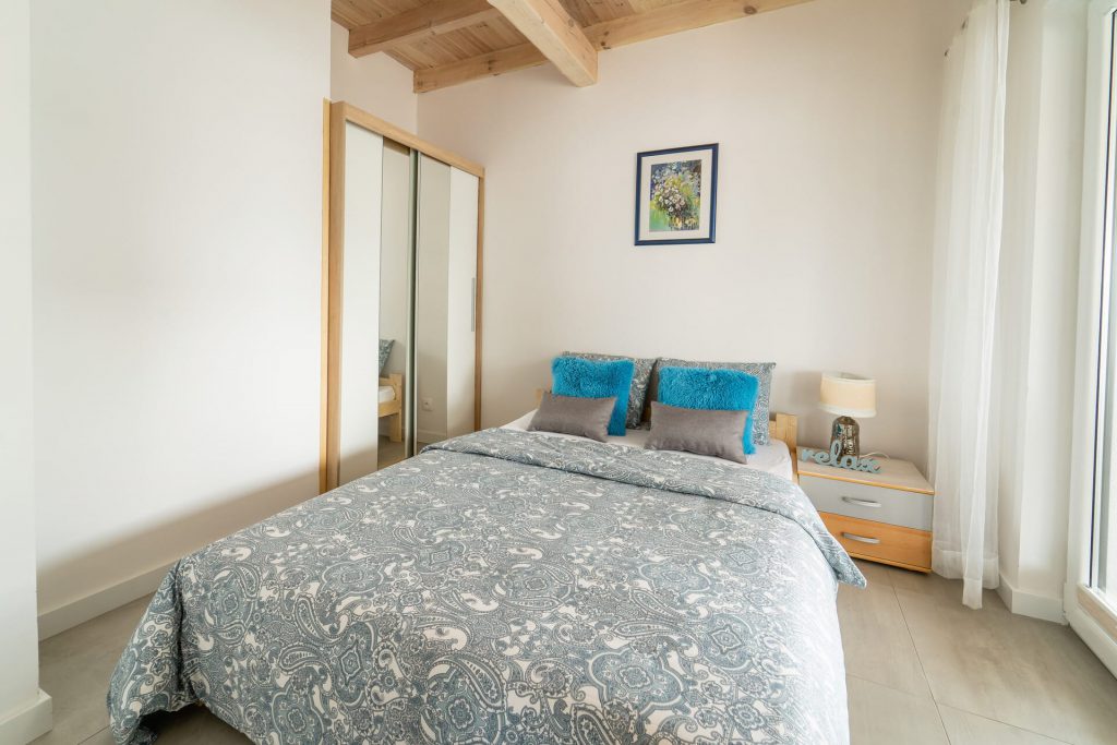 Domek Niebieski łóżko podwójne